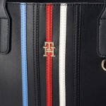 حقيبة كتف نسائية سوداء من تومي هيلفيغر Aw0Aw16409