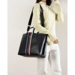 حقيبة كتف نسائية سوداء من تومي هيلفيغر Aw0Aw16409