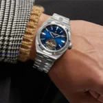 ساعة فاشيرون كونستانتين Vacheron Constantin رجالي أوفرسيز Overseas توربيون